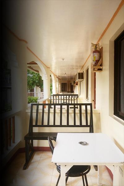 Alliyah'S Beach Resort Balabag  ภายนอก รูปภาพ