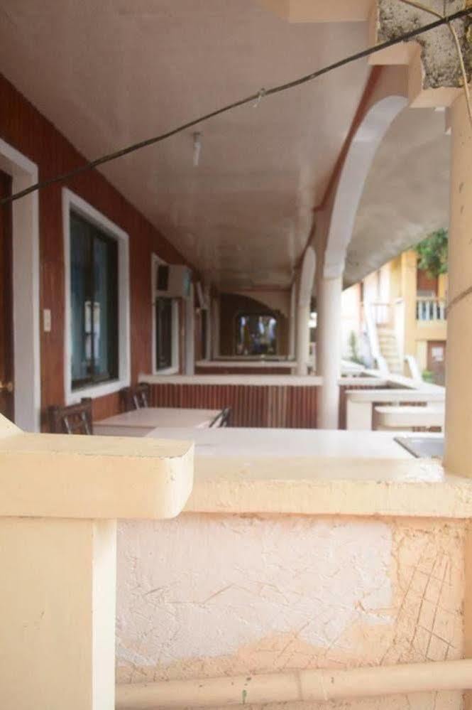 Alliyah'S Beach Resort Balabag  ภายนอก รูปภาพ